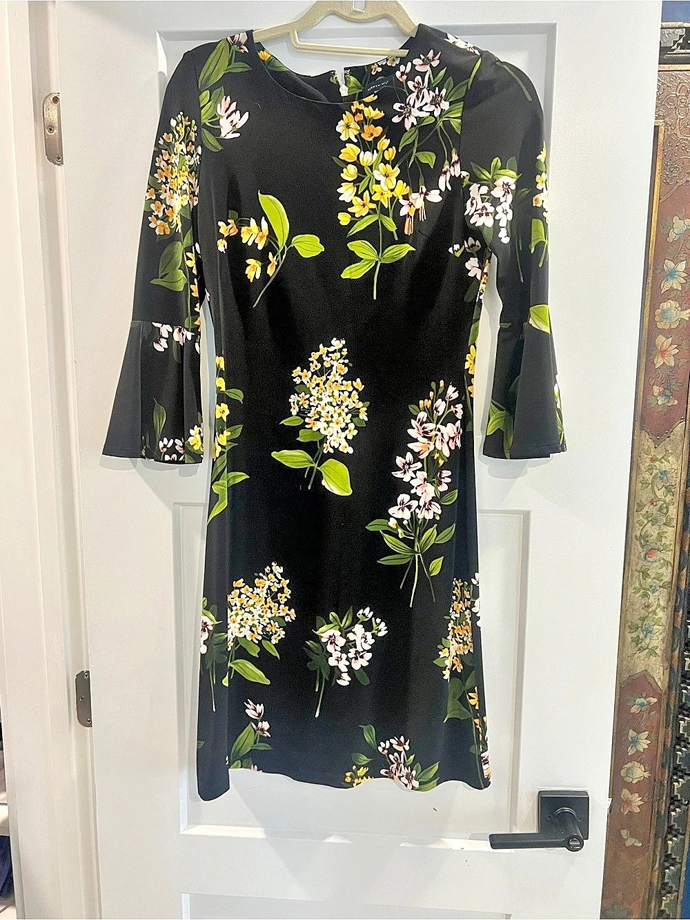 Tommy Hilfiger Printed Jersey Bell Sleeve A-Line Dress Midi Dress in Black &